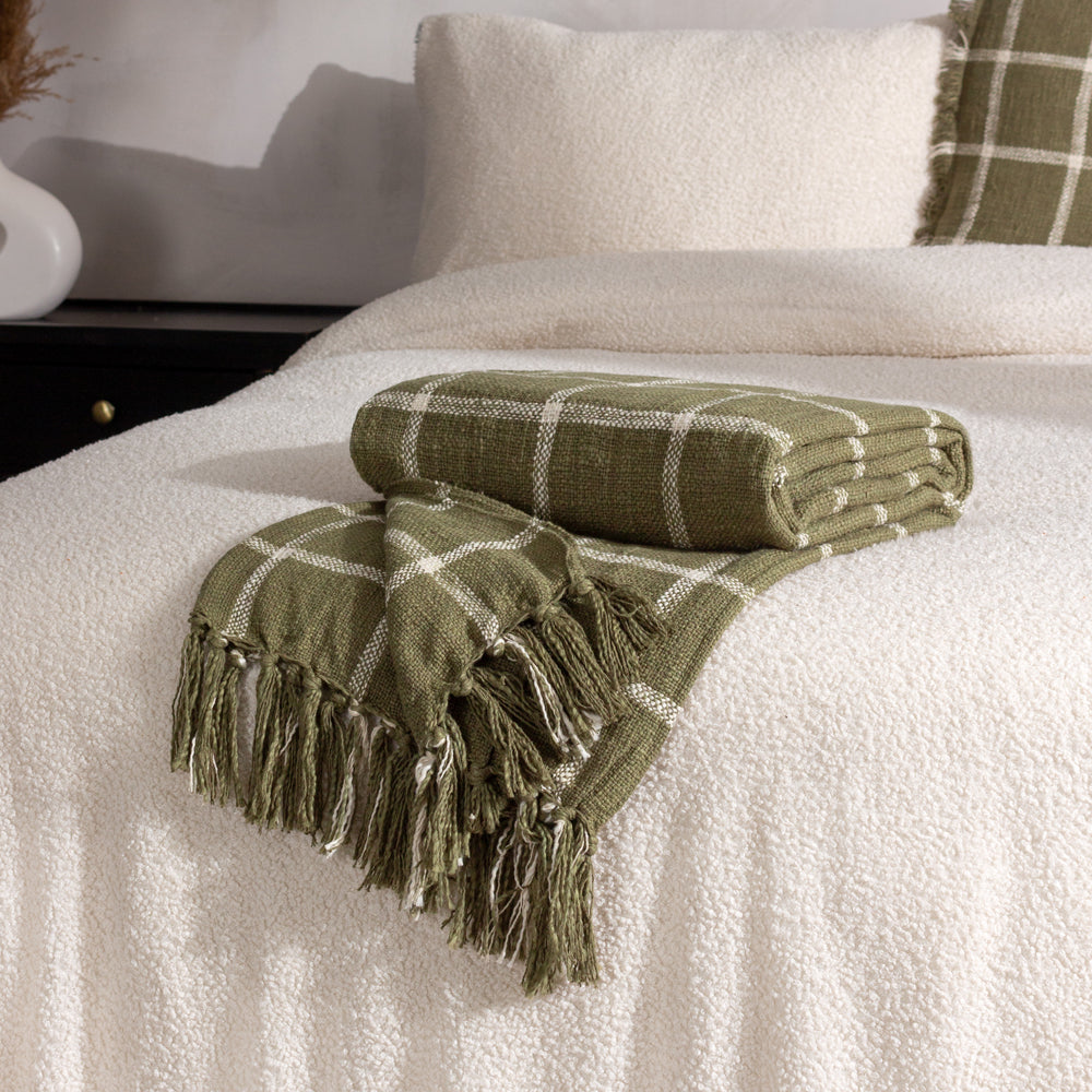 Check Green Throws - Beni Throw Moss/Natural Yard