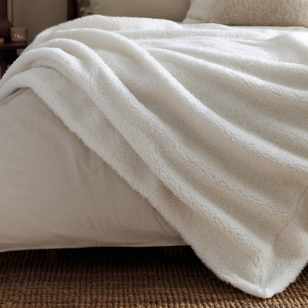 Plain Cream Throws - Olann Shearling Fleece Throw Ecru Yard