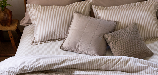 How to create relaxed style in your bedroom