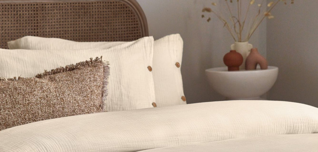 How to Create Relaxed Style in Your Bedroom