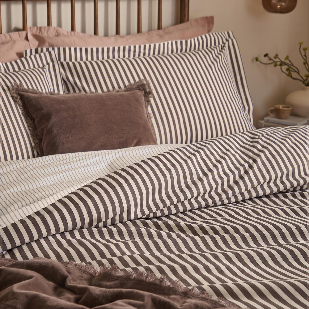 Hebden Stripe 100% Cotton Duvet Cover Set Espresso Brown