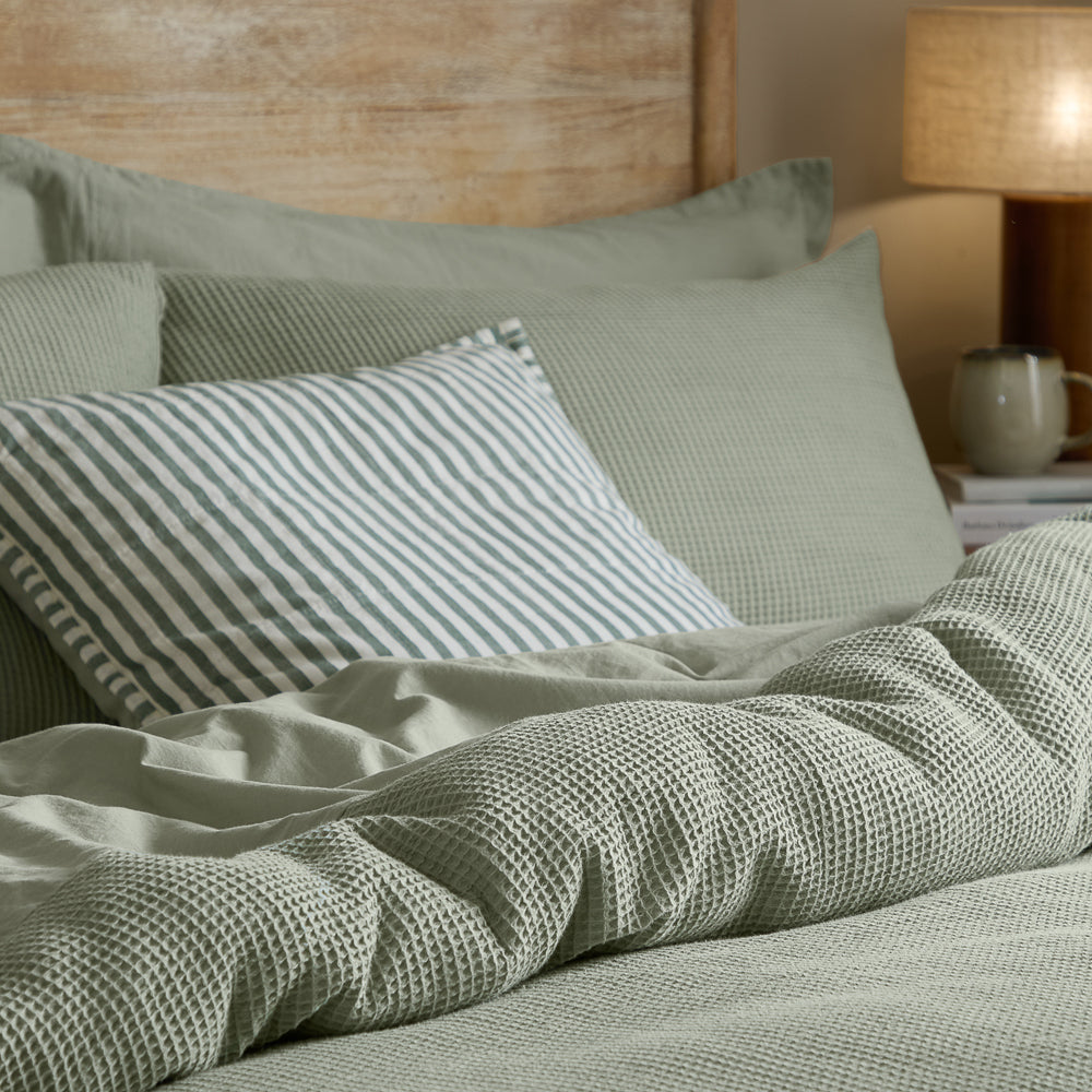 Plain Green Bedding - Hebden Relaxed Waffle Duvet Cover Set Bay Green Yard