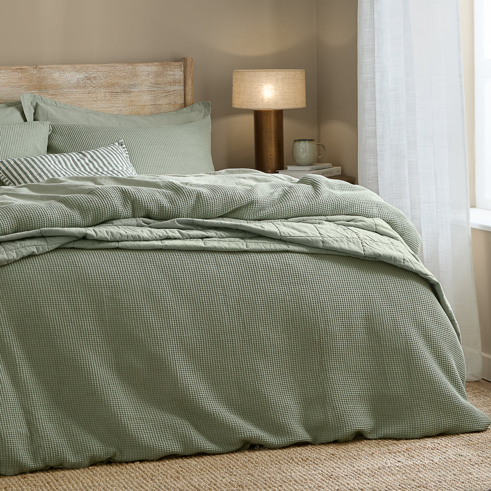 Plain Green Bedding - Hebden Relaxed Waffle Duvet Cover Set Bay Green Yard