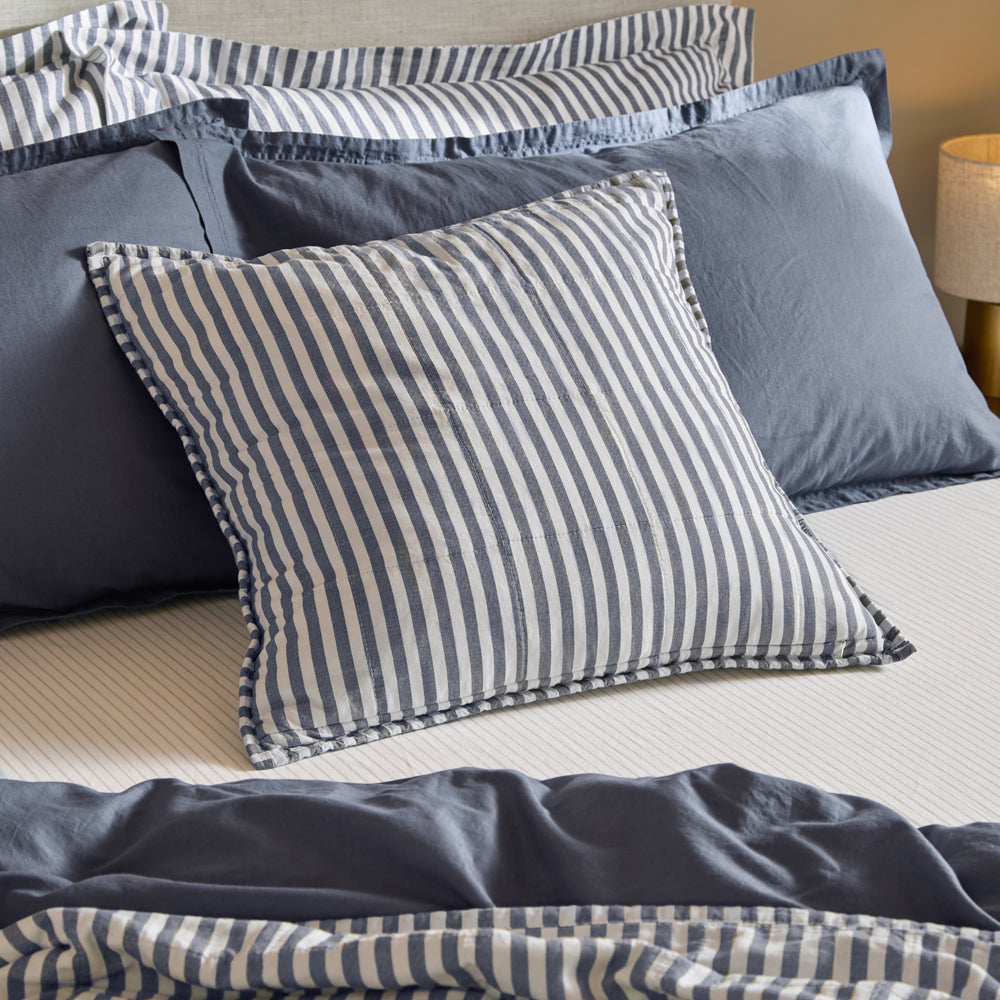 Hebden 100% Cotton Cushion Navy/Denim Blue